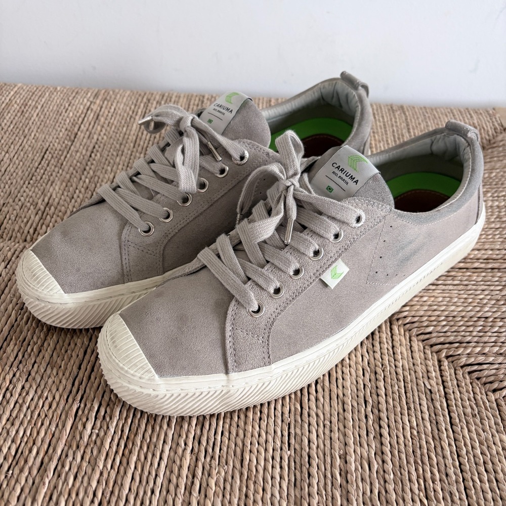 Cariuma OCA Low Cloud Grey Suede Sneakers Men Size 11 Women 12.5 US Preppy